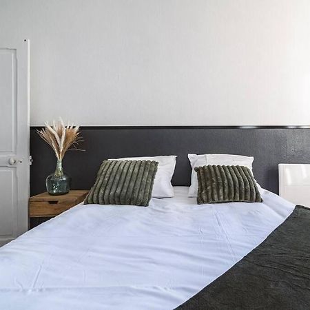 Le Cosy - 2 Chambres - Hyper Centre Reims Eksteriør bilde
