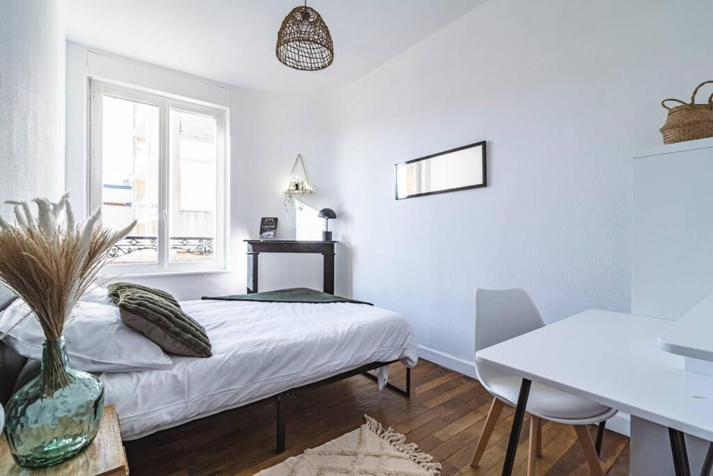 Le Cosy - 2 Chambres - Hyper Centre Reims Eksteriør bilde