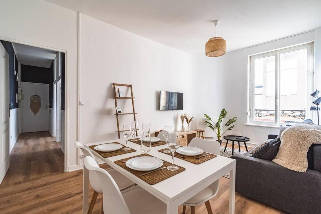 Le Cosy - 2 Chambres - Hyper Centre Reims Eksteriør bilde