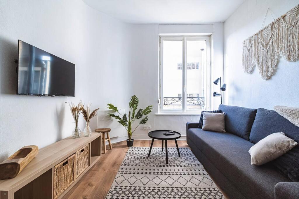 Le Cosy - 2 Chambres - Hyper Centre Reims Eksteriør bilde