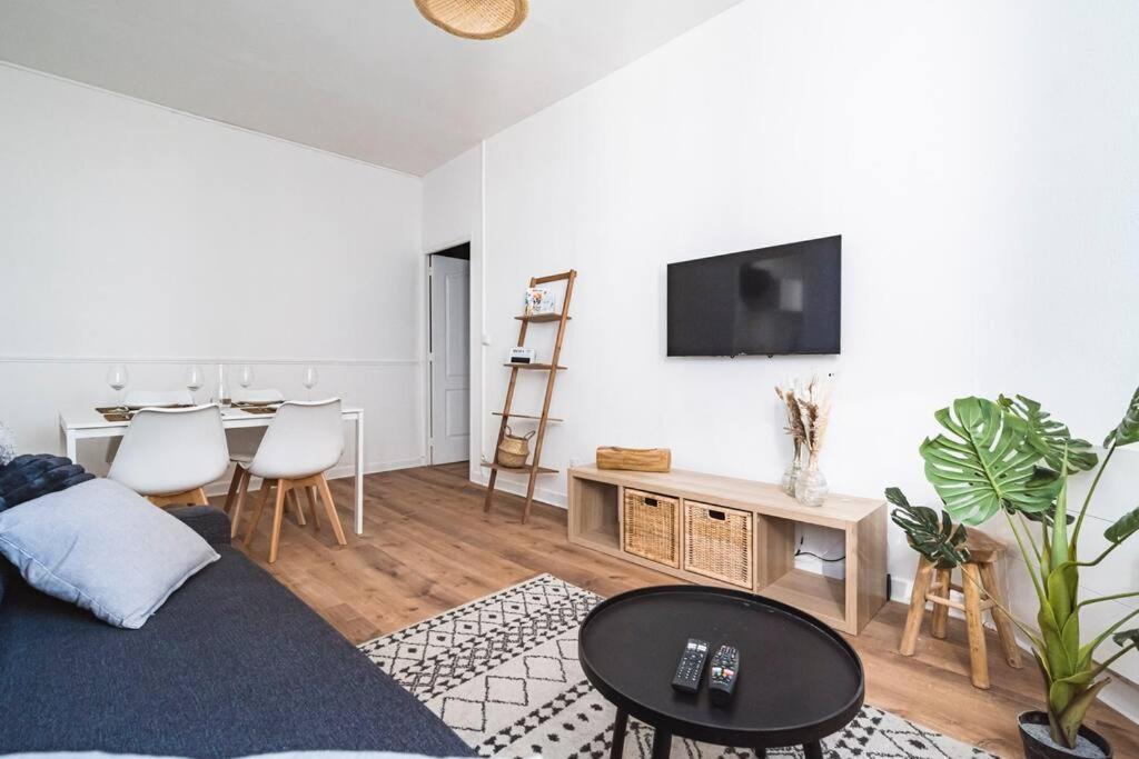 Le Cosy - 2 Chambres - Hyper Centre Reims Eksteriør bilde
