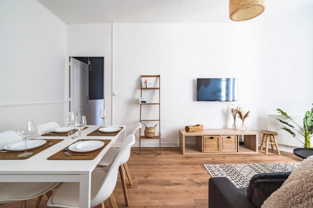 Le Cosy - 2 Chambres - Hyper Centre Reims Eksteriør bilde